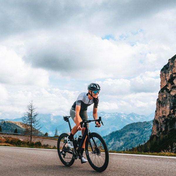 road_cycling_youmayalsolike.jpg